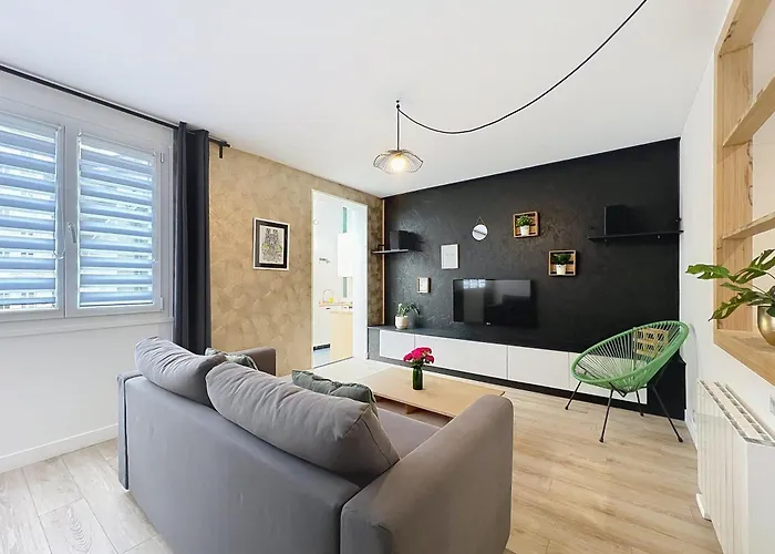 Le Forum - Hyper Centre - Parking *